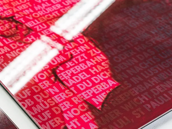 Fotodruck hinter glänzendem Acrylglas – brillante Farben mit Tiefenwirkung, Bilder Manufaktur Hamburg