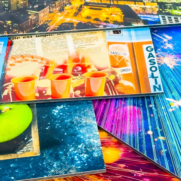 Auswahl produzierter Alu-Dibond-Wandbilder mit kräftigen Farben – Bilderdruck Hamburg