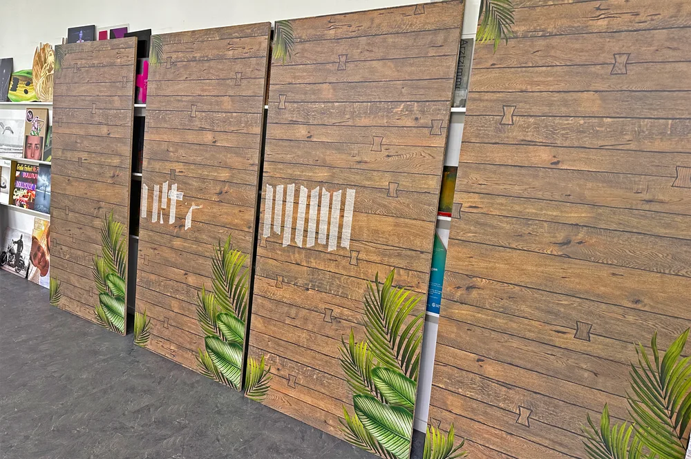 Bedruckte Alu-Dibond-Platten als Materialvielfalt für den Messebau – Digitaldruck, Hamburg